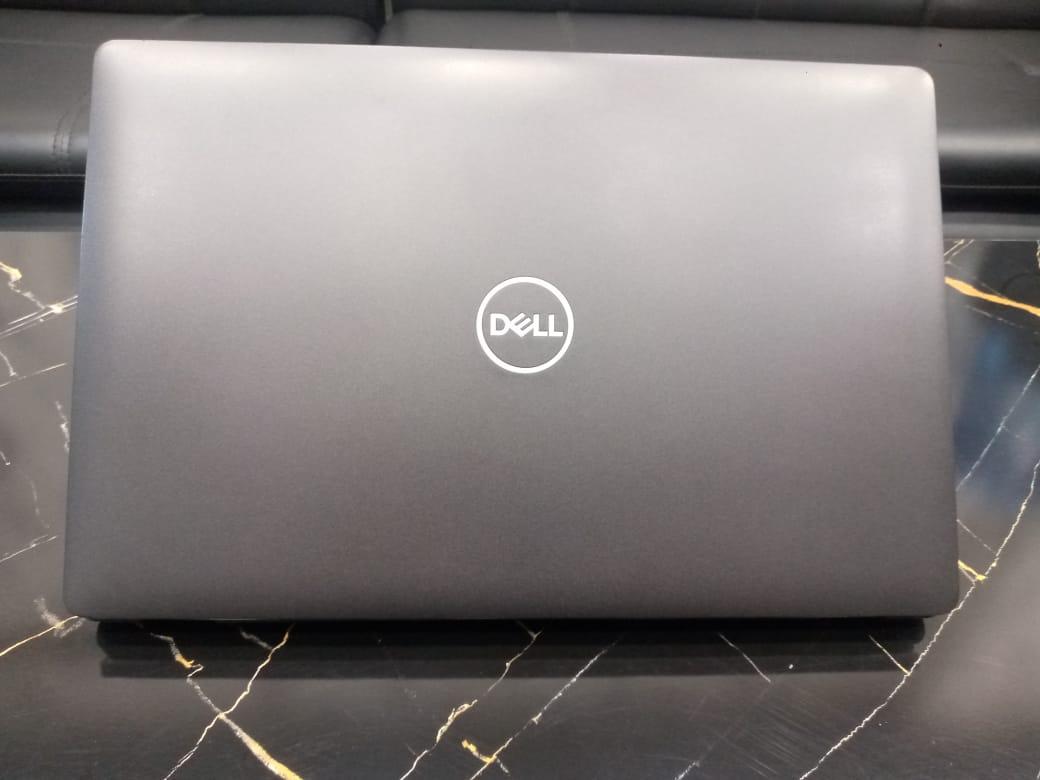 DELL / PRECISION 3541 / Core i5-9400H 2.5GHz / 8GB / 256GB SSD / 4GB Nvidia Graphics