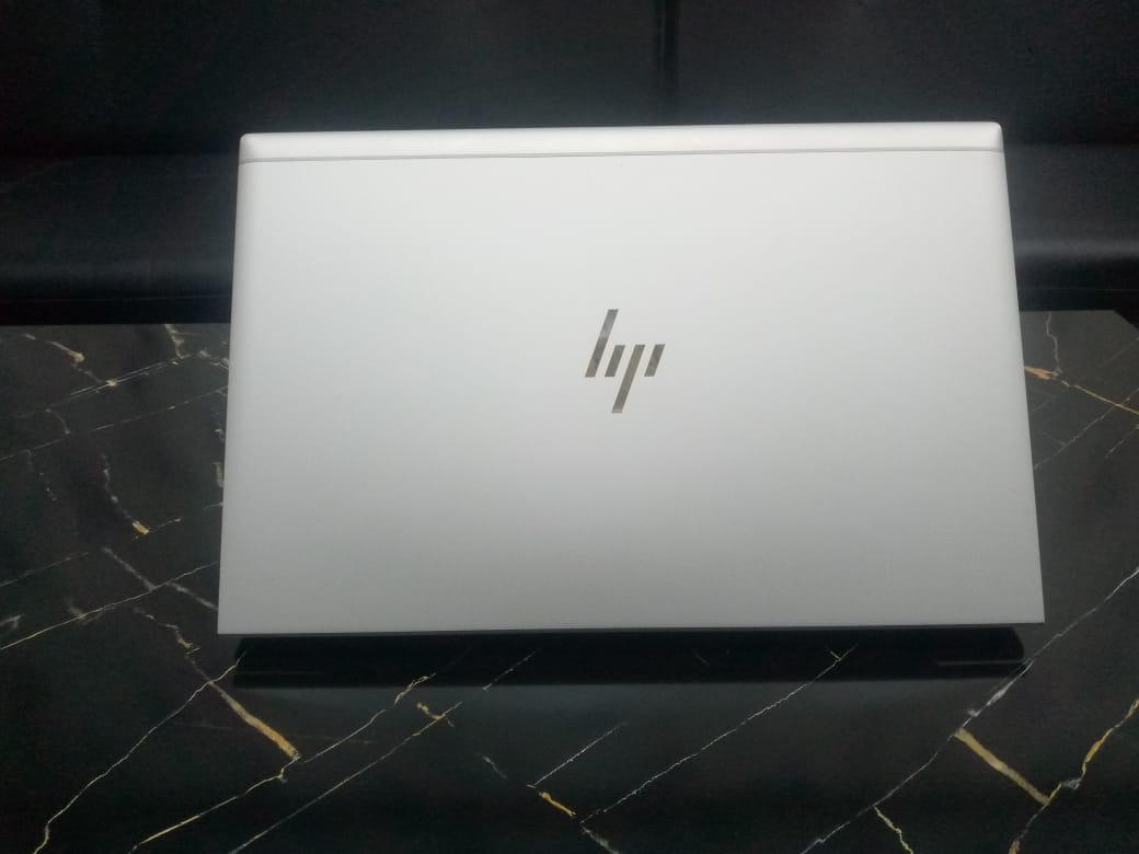 HP	ELITEBOOK 850 (G8)  |	15.6" FHD | Core i7-1185G7 3.0GHz | 	16GB |	512GB SSD