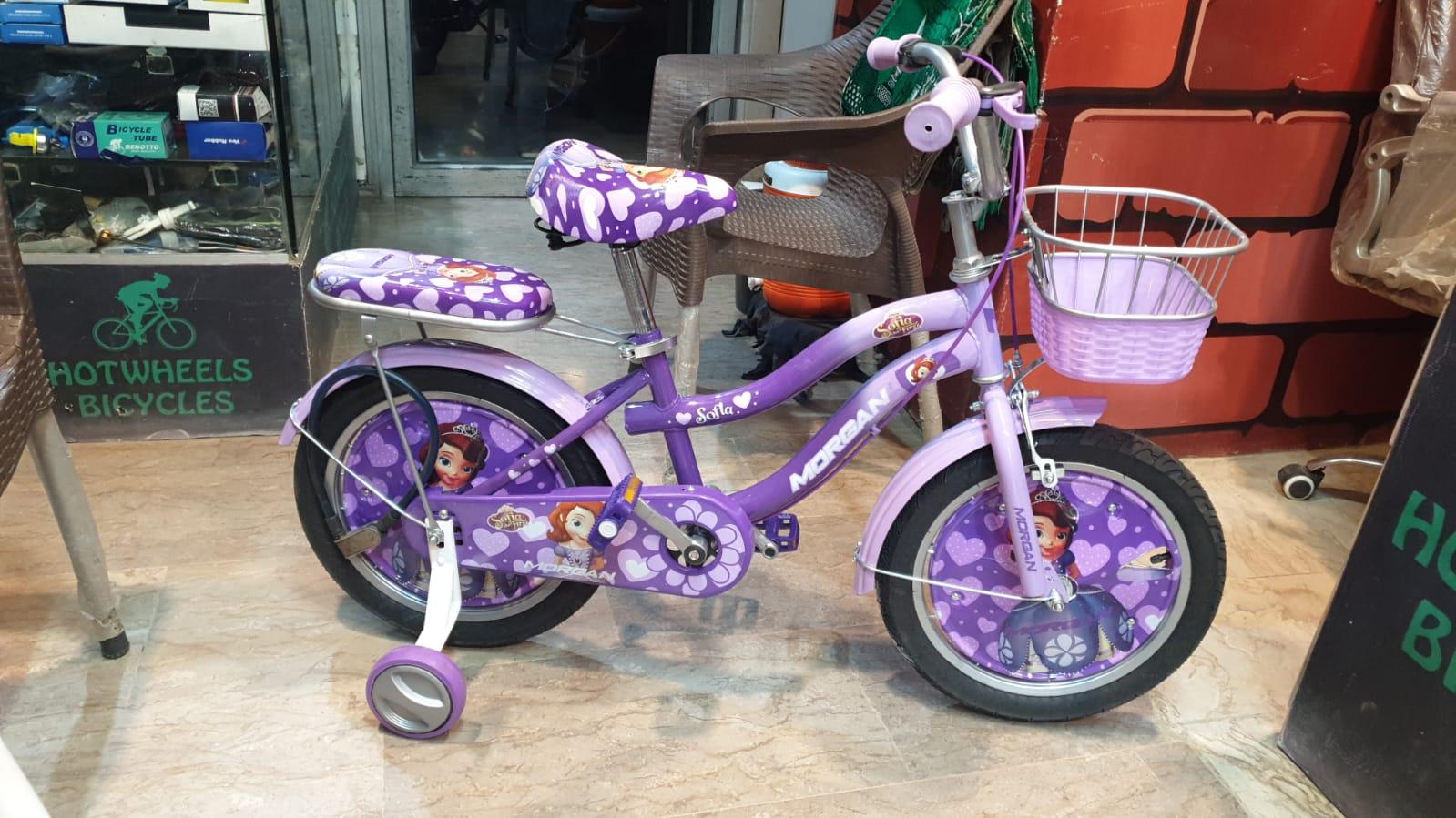 Girls 12  inch bicycle for 3 to 5 years