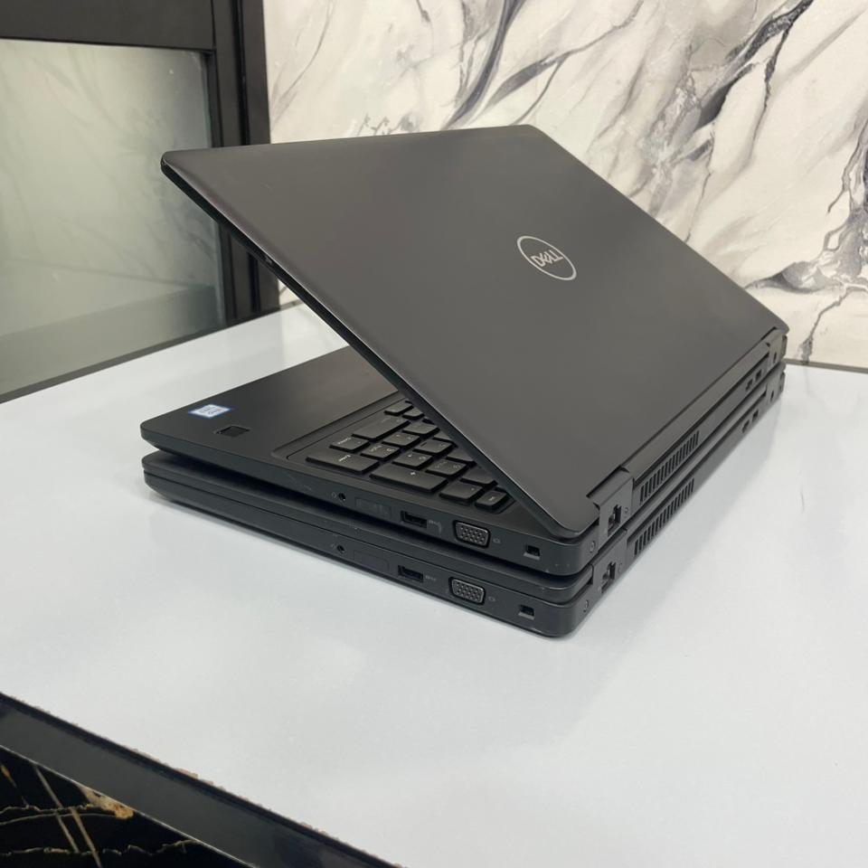  Dell Latitude 5590|Intel Core I3-8130U @ 2.20GHZ|8 GB|256 GB SSD